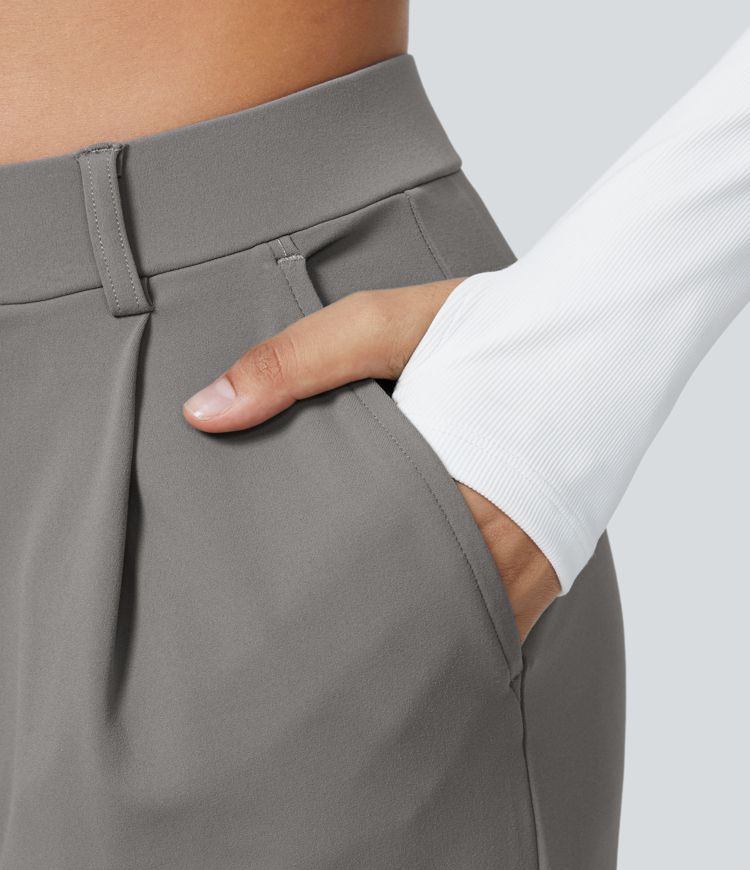 HaloTek Air™ Plissierte dehnbare Stoffhose mit hohem Bund, Seitentaschen und geradem Bein